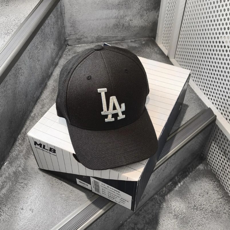 5 mẫu nón lưỡi trai MLB chính hãng đáng mua 2025 - 1