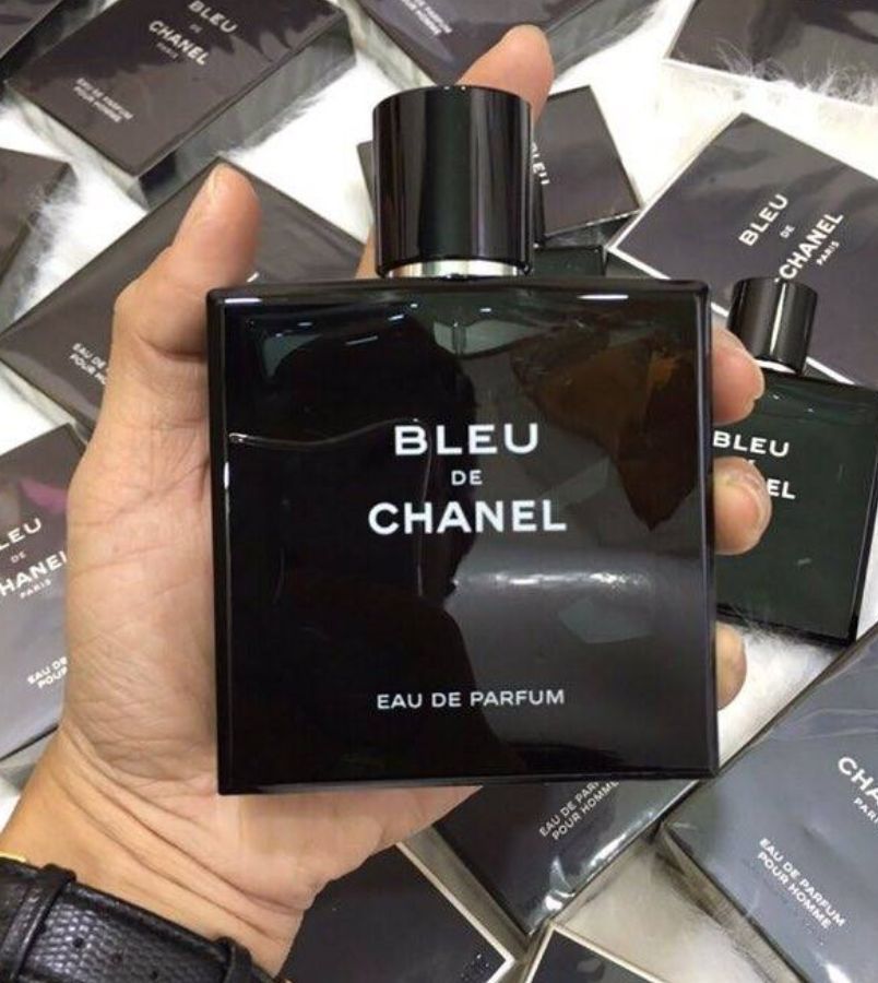 11 chai nước hoa mùi gỗ cho nam giá rẻ thơm lâu quyến rũ
