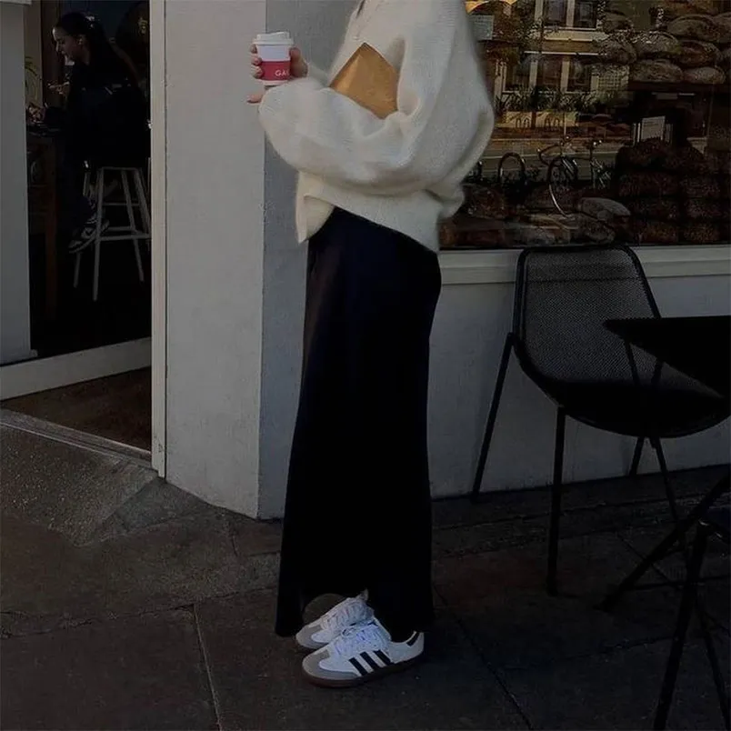 9 cách phối đồ với giày Adidas Samba đẹp, xu hướng 2025 - 7