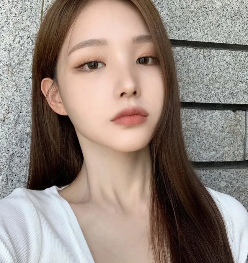 9 phong cách trang điểm mùa Thu là Hot Trend năm 2025