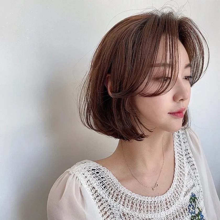 25+ Kiểu tóc ngắn mái bay vô cùng đẹp dành cho mọi độ tuổi