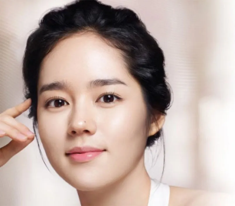 Top 10 dáng lông mày cho mặt tròn đẹp, nổi bật ngũ quan