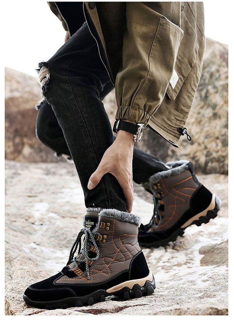 Top 10 giày bảo hộ thể thao được yêu rất thích hiện nay - 2