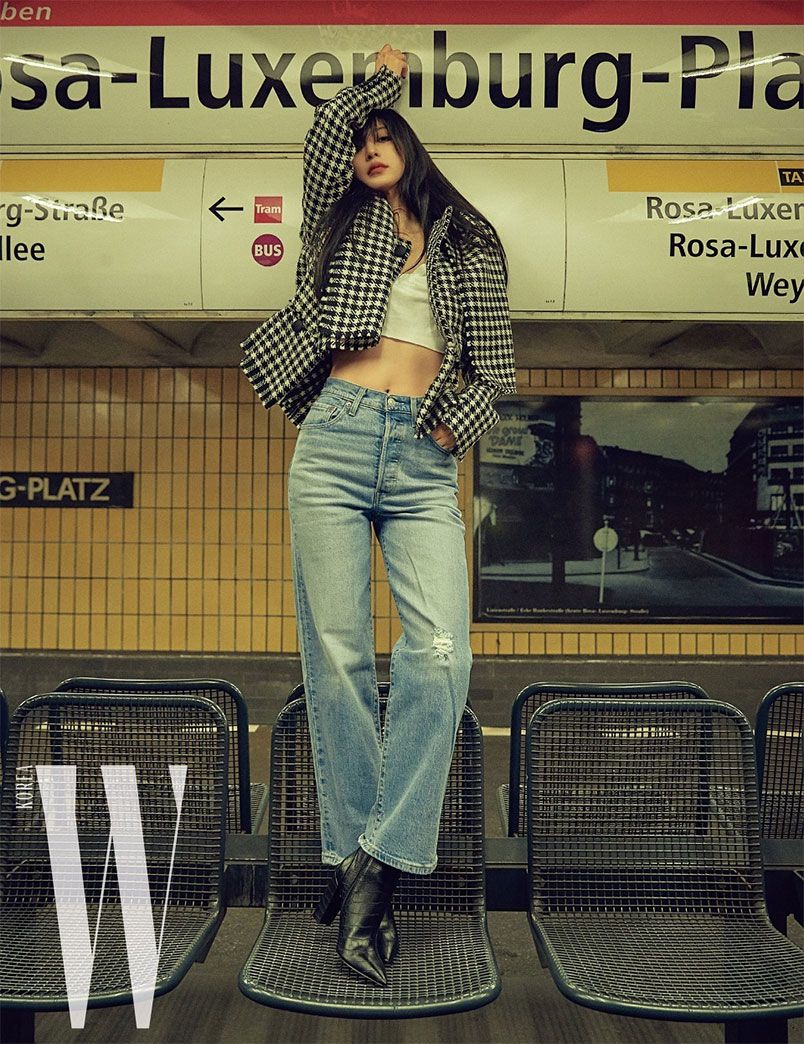 4 kiểu quần jeans tạo cảm giác chân thon gọn hơn