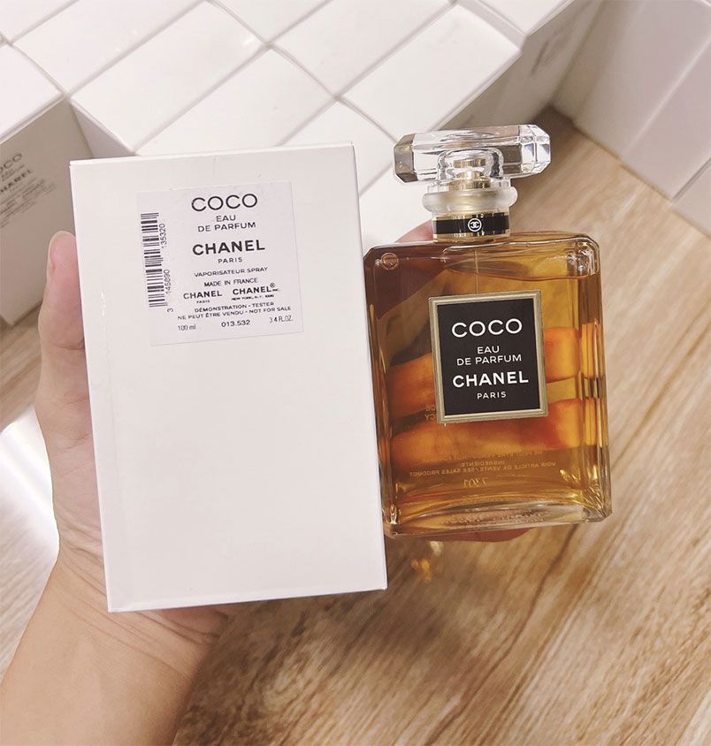 5 cách dùng nước hoa lưu hương lâu hơn trong mùa lạnh  - 13