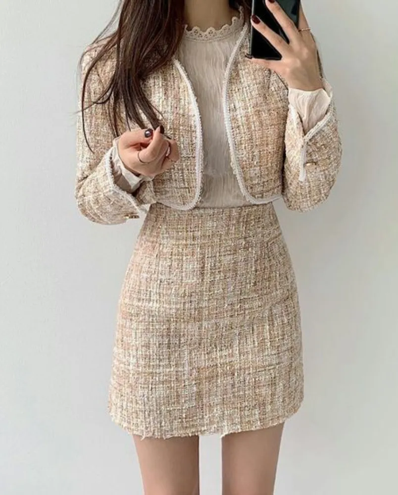 15 cách mix áo dạ tweed dáng ngắn sang chảnh, sành điệu
