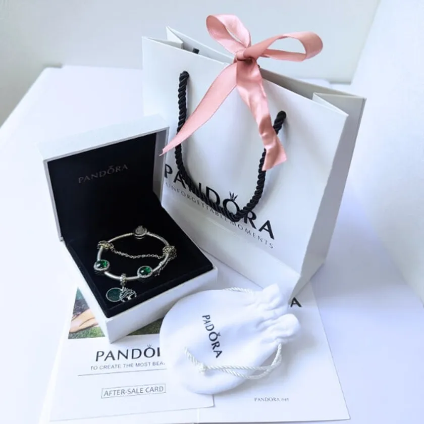 Top 11 địa chỉ mua quà tặng 20/10 uy tín ở TP Hồ Chí Minh