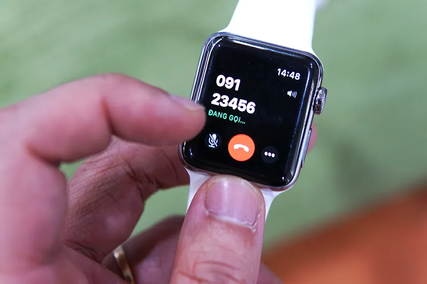 Top 11 dòng đồng hồ thông minh có sim (eSim) nghe gọi chất lượng tốt