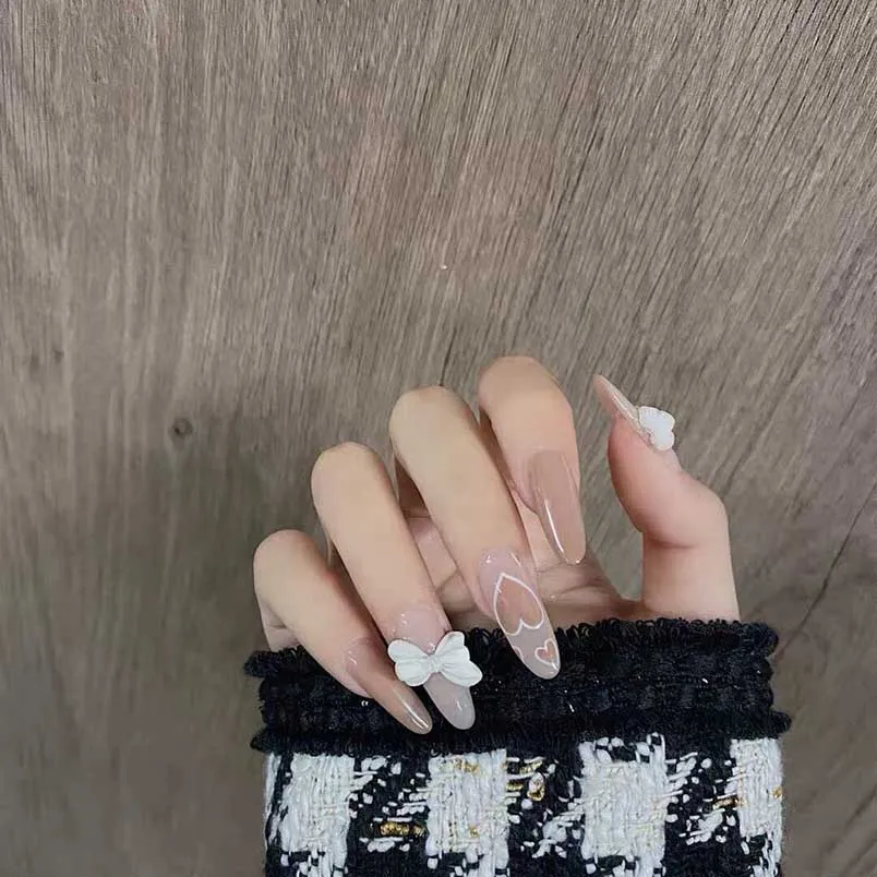 Nail box là gì? Top các mẫu nail box đẹp, rất dễ gắn