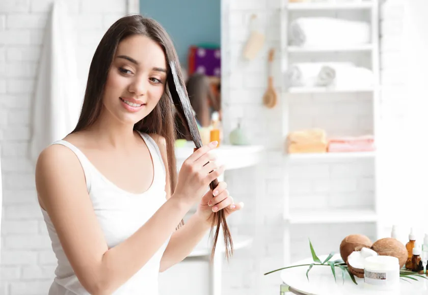 Rụng tóc sau sinh là gì? 13 cách ngăn ngừa tóc rụng cho mẹ bỉm sữa