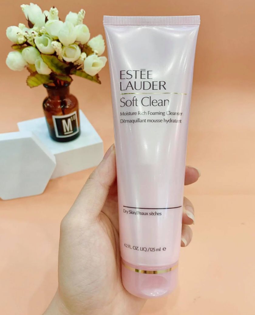 Top 12 loại sữa rửa mặt dưỡng ẩm cho nam da khô chất lượng