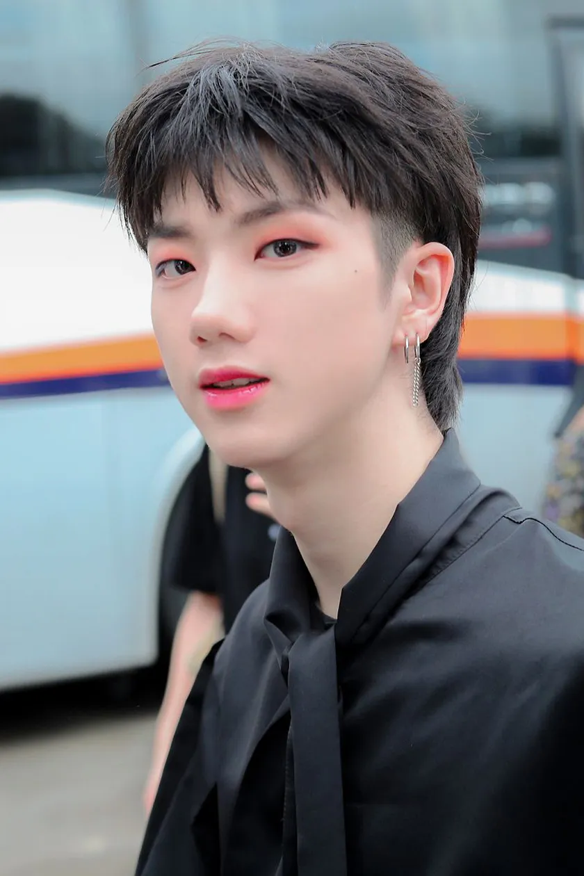 Top 30 kiểu tóc mullet layer nam cá tính và năng động