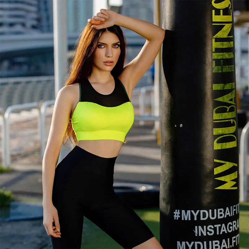 Top 5 quần legging lửng tôn dáng, rất dễ phối đồ