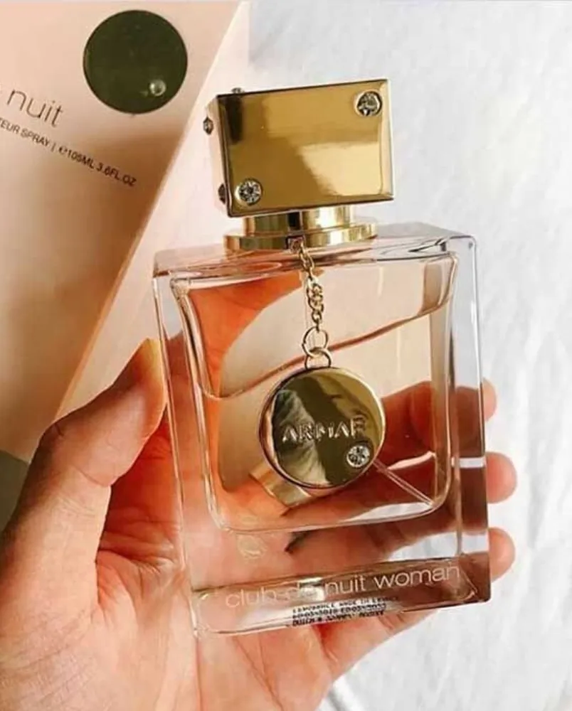 Top 10 nước hoa nữ bình dân thơm và bán chạy - 1