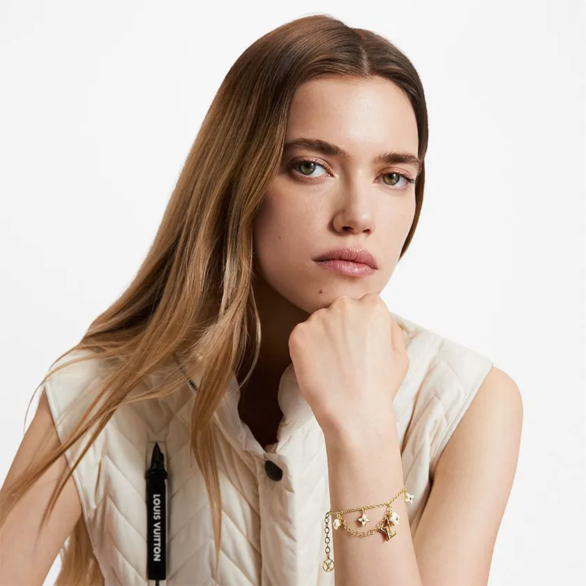Top 10 mẫu vòng đeo tay Louis Vuitton sang trọng được yêu thích