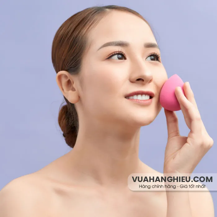 7 Cách trang điểm không bị mốc mặt, giữ nền lâu trôi hiệu quả