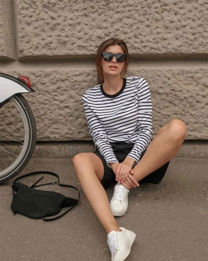 Áo kẻ ngang - Xu hướng thời trang mùa lạnh 2025 hot trend