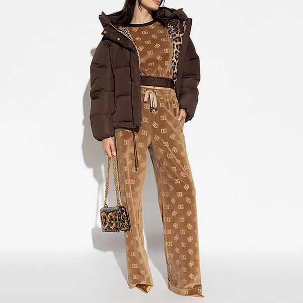 Áo Nỉ Nhung Sweater Nữ Dolce & Gabbana D&G With Logo Màu Nâu Size 38 - Thời trang - Vua Hàng Hiệu