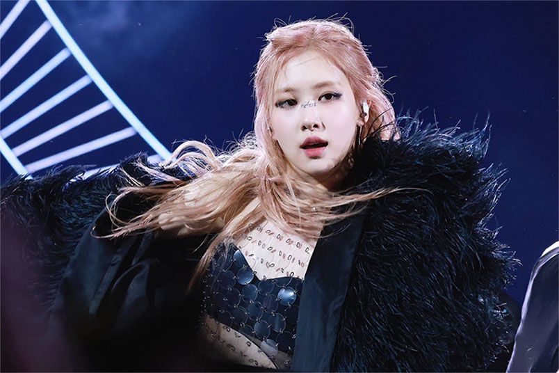 Bí quyết chăm sóc tóc tẩy của Rosé (BlackPink) chẳng lo hư tổn - 6