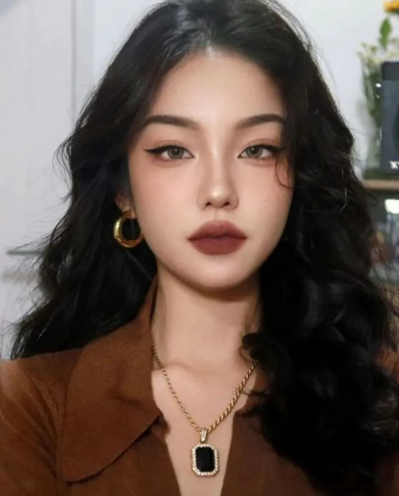 Top 15 các kiểu makeup cá tính giúp nàng thêm cuốn hút