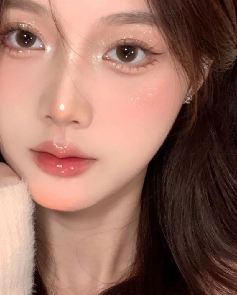 Top 15 các kiểu makeup cá tính giúp nàng thêm cuốn hút
