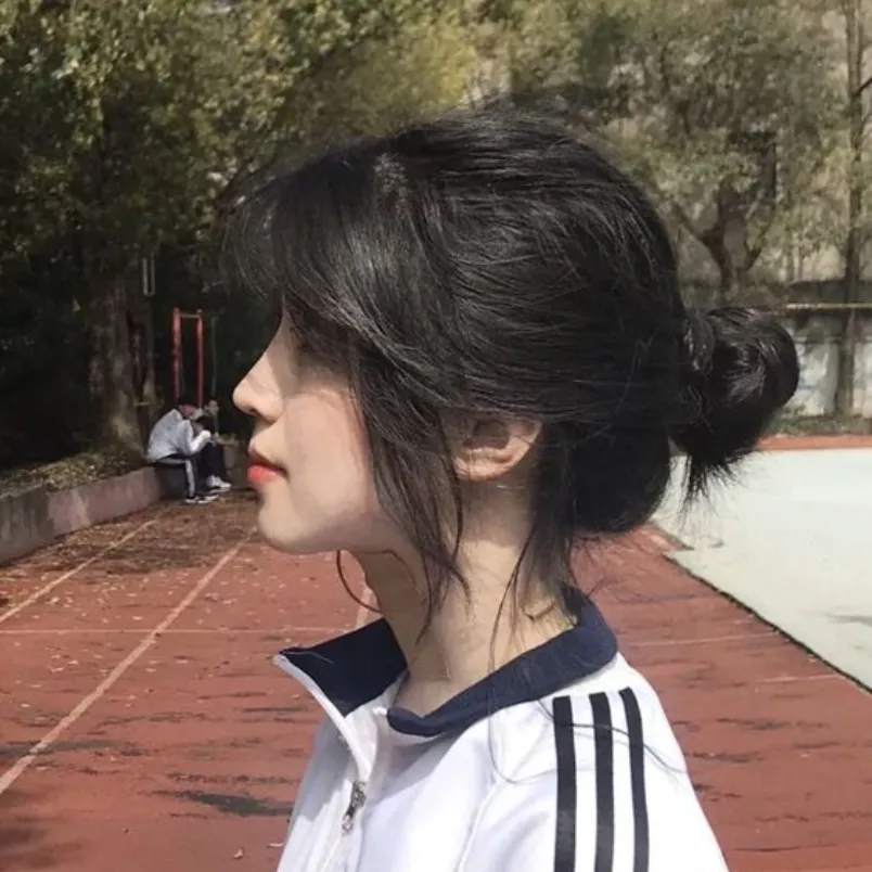 10 cách búi tóc ngắn ngang vai vừa đẹp vừa đơn giản cho nàng
