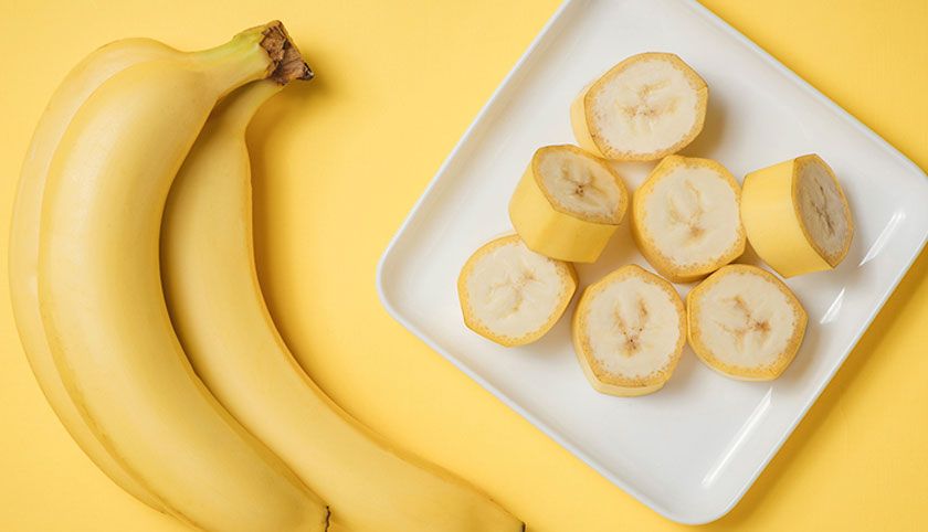 8 cách làm mặt nạ chuối dưỡng ẩm và sáng da hiệu quả tại nhà