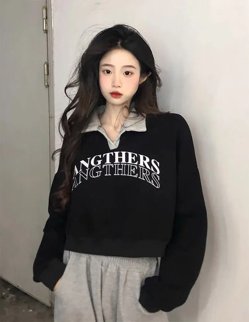 Cách phối đồ với áo croptop tay dài đẹp, trẻ trung cho nàng