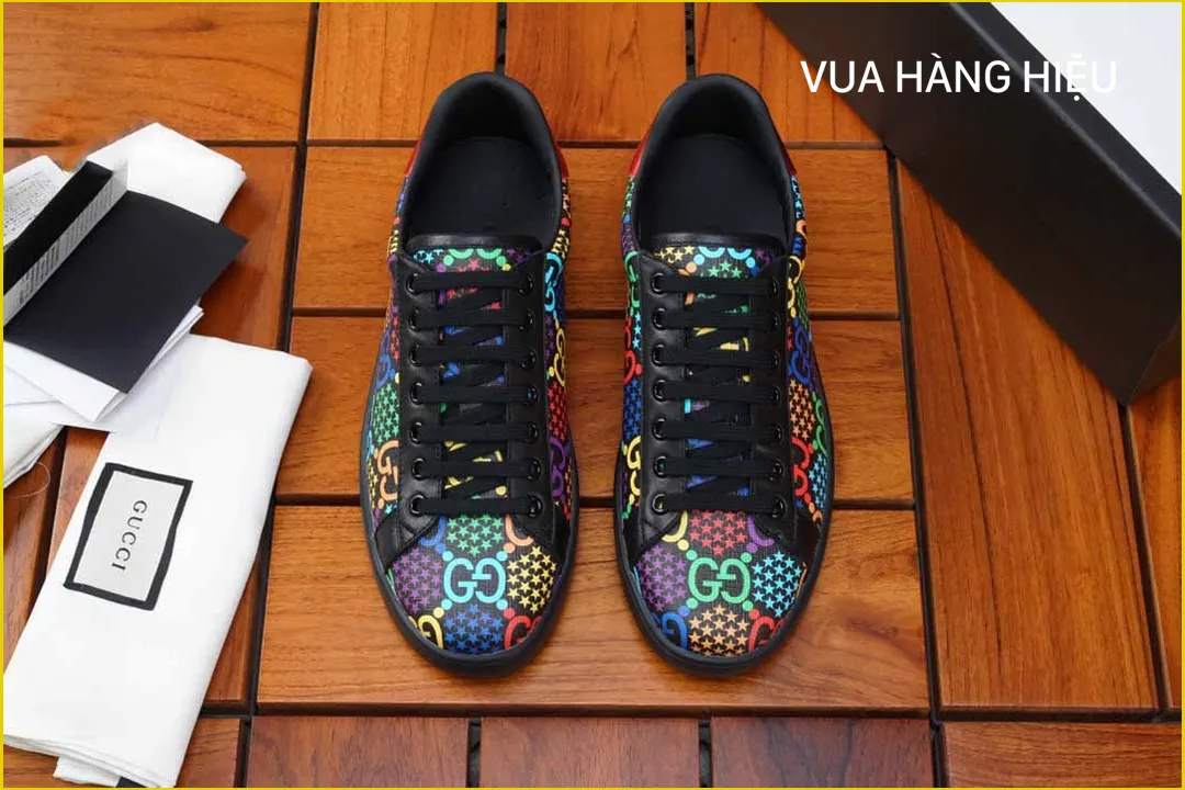 Danh mục giày Sneakers - 1