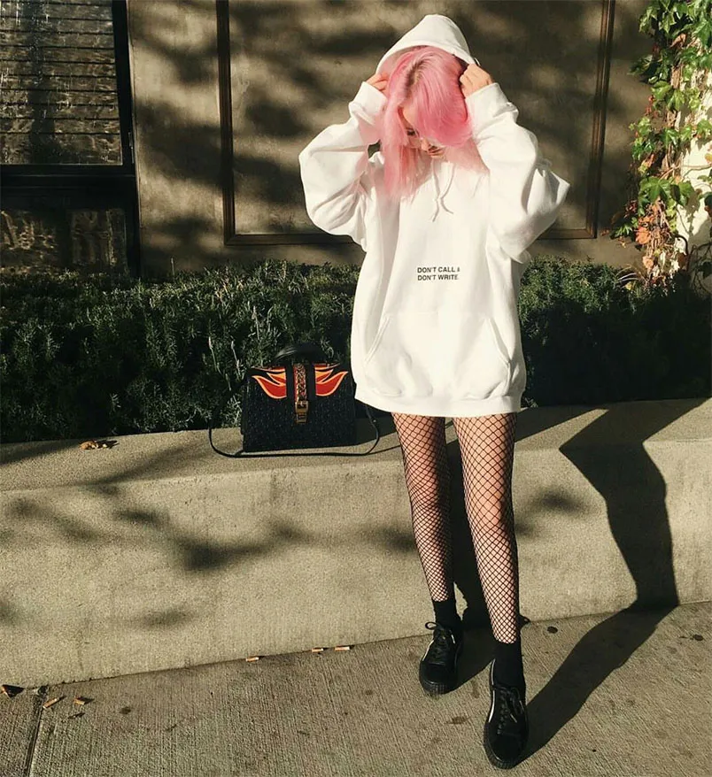 13 cách phối đồ với áo hoodie nữ đẹp, sành điệu cho nàng