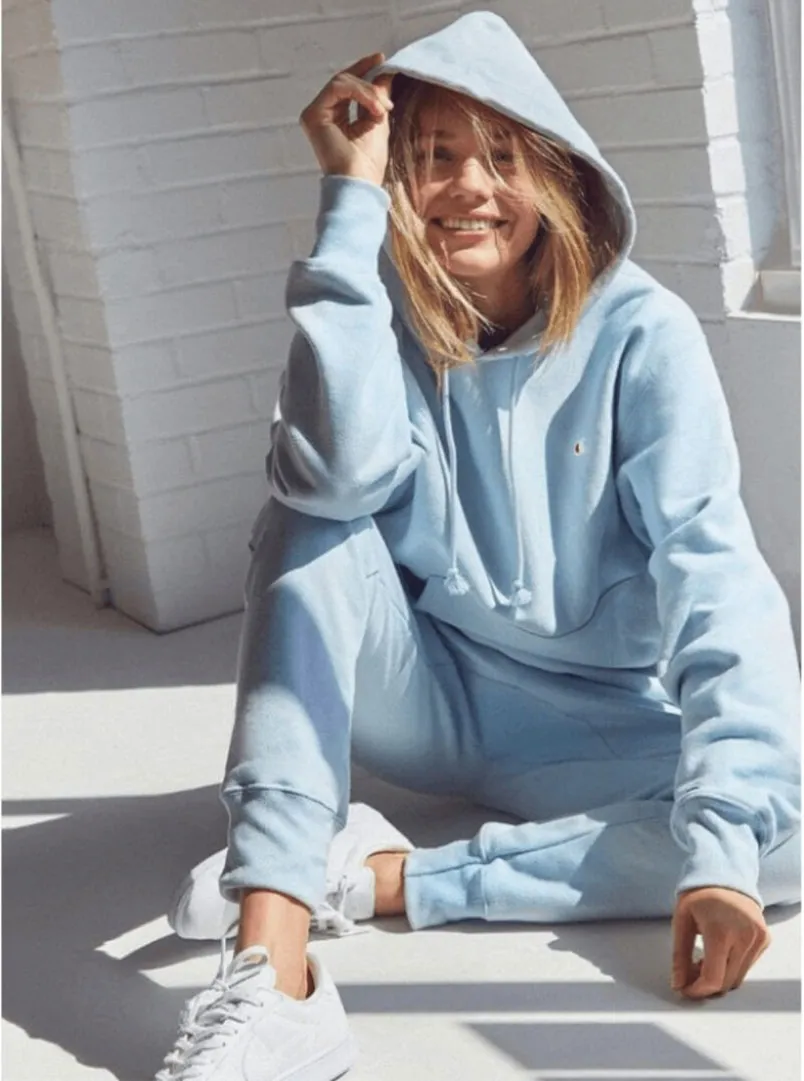 13 cách phối đồ với áo hoodie nữ đẹp, sành điệu cho nàng