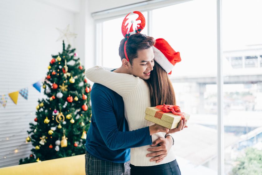 Gợi ý 30 quà tặng Giáng Sinh cho bạn gái ý nghĩa và đáng nhớ