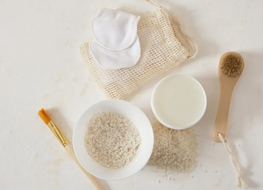 Cách rửa mặt bằng nước vo gạo để có làn da trắng mịn tự nhiên