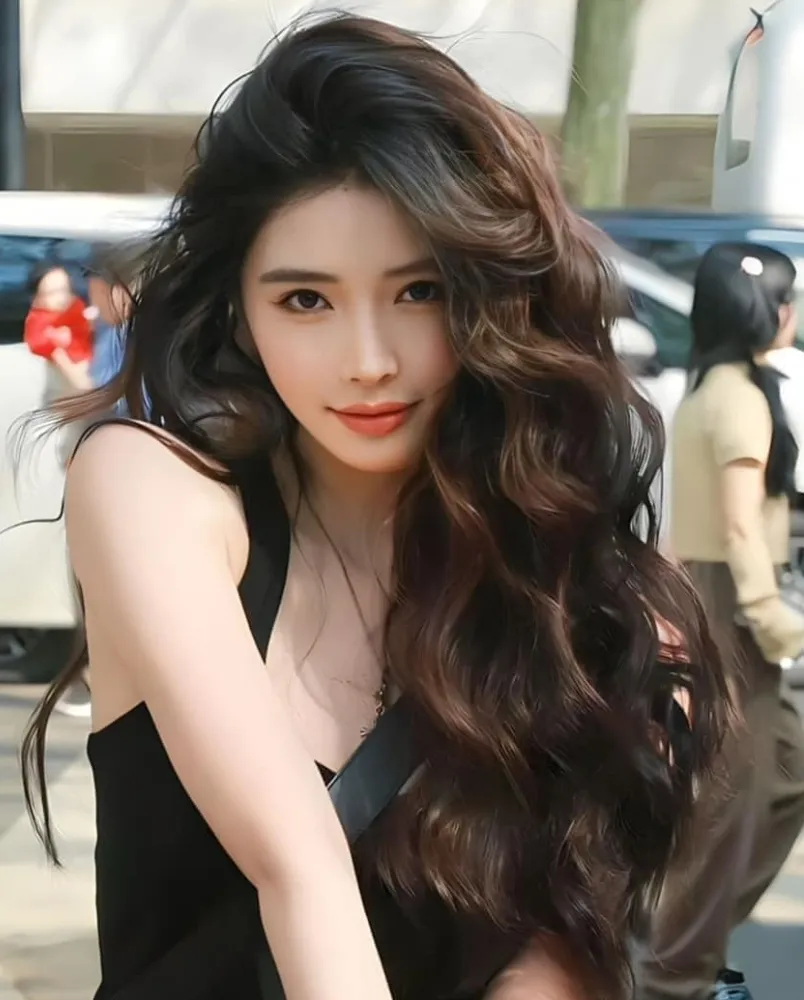 15+ kiểu tóc xoăn lười kiểu Pháp đẹp, trẻ trung và rất sành điệu