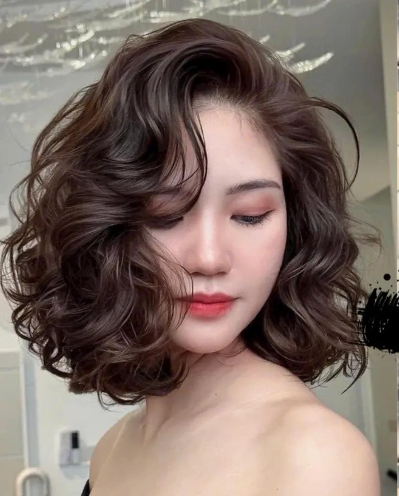 15+ kiểu tóc xoăn lười kiểu Pháp đẹp, trẻ trung và rất sành điệu