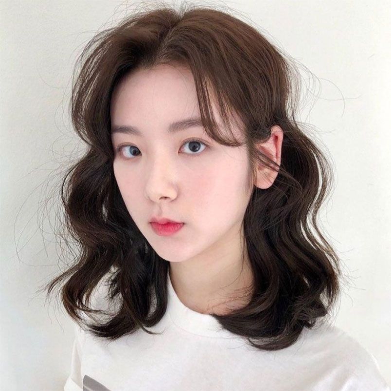 Top 21+ kiểu xoăn lơi tóc lỡ đẹp, xu hướng năm nay