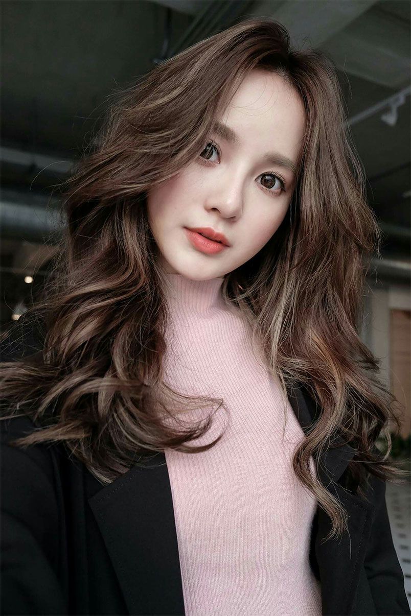 Top 21+ kiểu xoăn lơi tóc lỡ đẹp, xu hướng năm nay