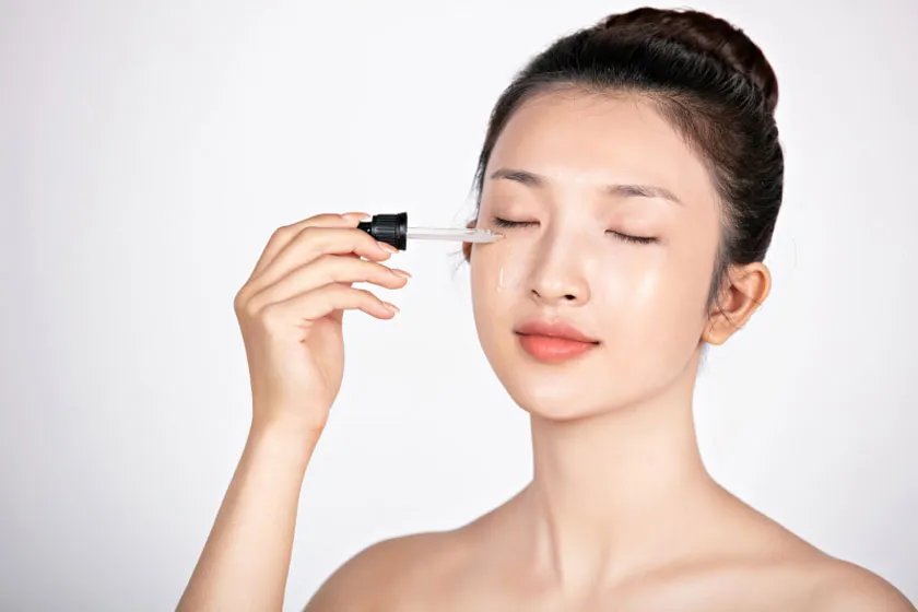 Top 10 serum dưỡng ẩm trắng da được yêu rất thích