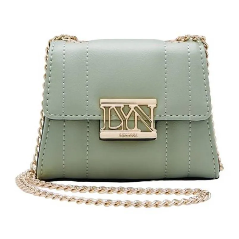 8 mẫu túi Lyn màu xanh giúp nàng tô điểm cá tính - 8