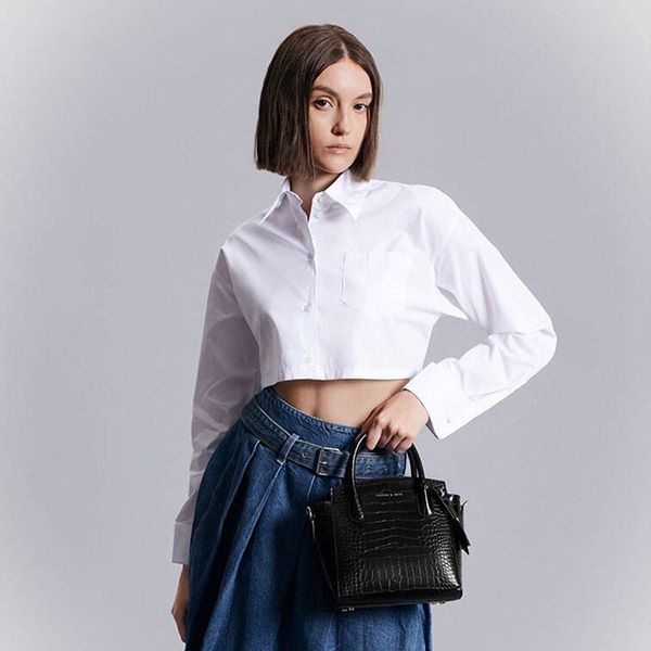 Túi Tote Nữ Charles & Keith CNK Croc-Effect Trapeze Tote Bag Black CK2-30271265-1 Màu Đen - Túi xách - Vua Hàng Hiệu