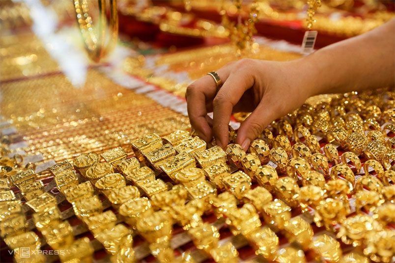 Vàng ta là gì? Vàng ta và vàng trắng loại nào đắt hơn?