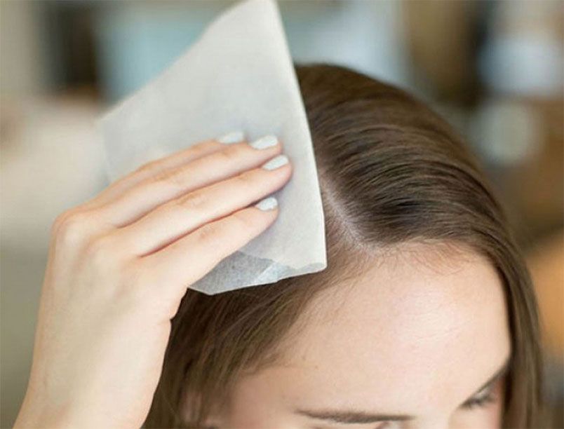 Vì sao tóc mái hay bị bết? Cách khắc phục tóc mái nhanh bị bết