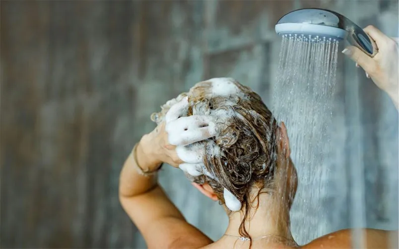 7 Cách chăm sóc tóc bông xù hiệu quả mà bạn nên lưu ngay!