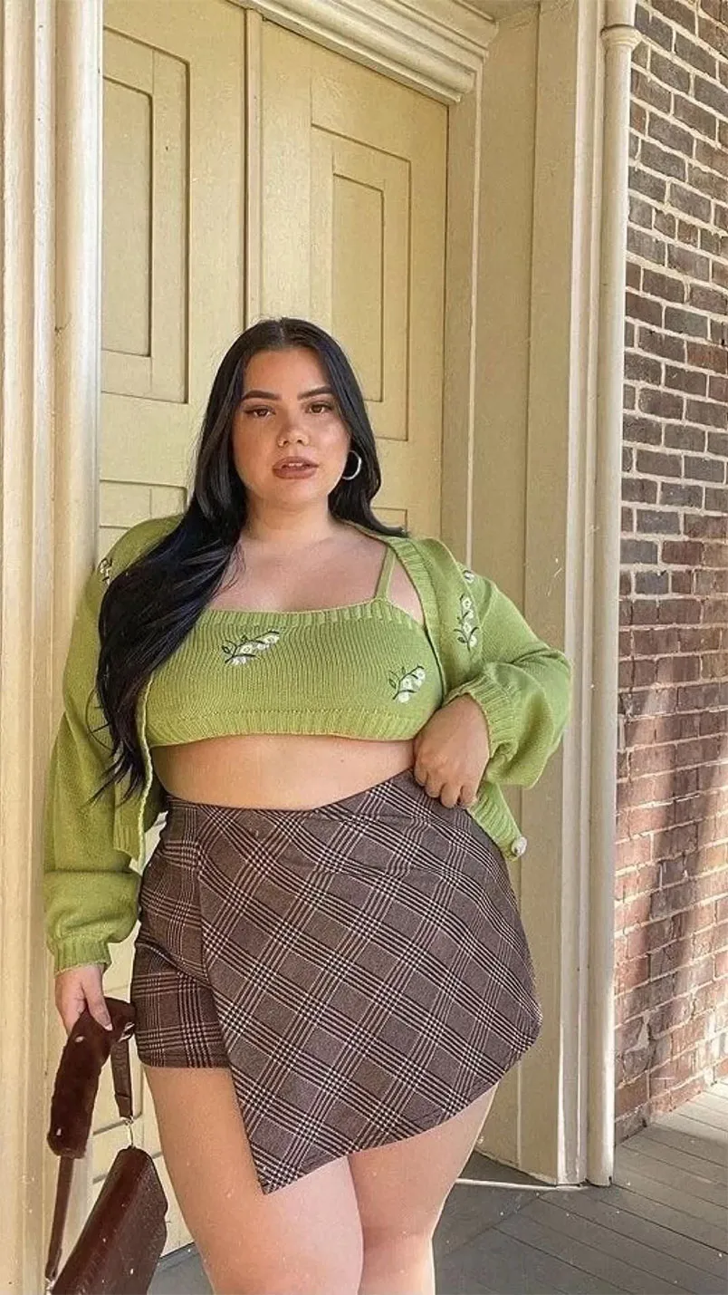 Chubby là gì? Mẹo phối đồ cực xinh cho cô nàng mũm mĩm