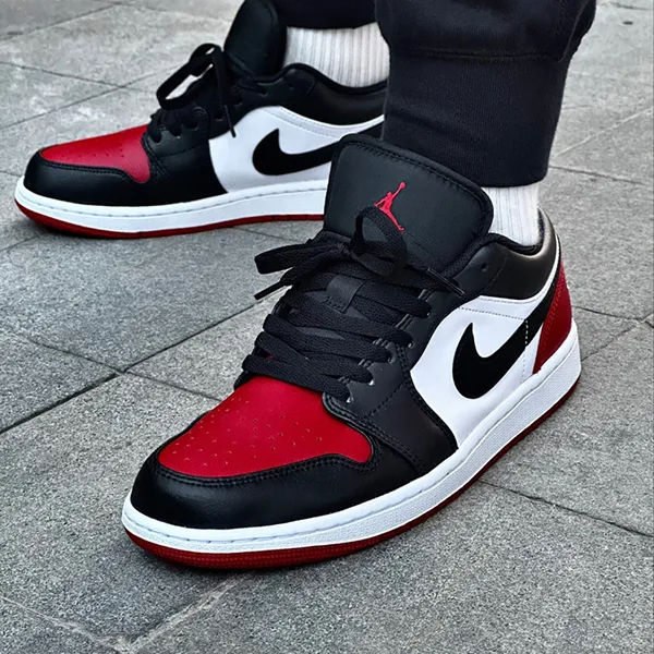 Giày Thể Thao Nike Air Jordan 1 Low Bred Toe 553558-161 Shoes Màu Đen Đỏ Size 40 - Giày - Vua Hàng Hiệu