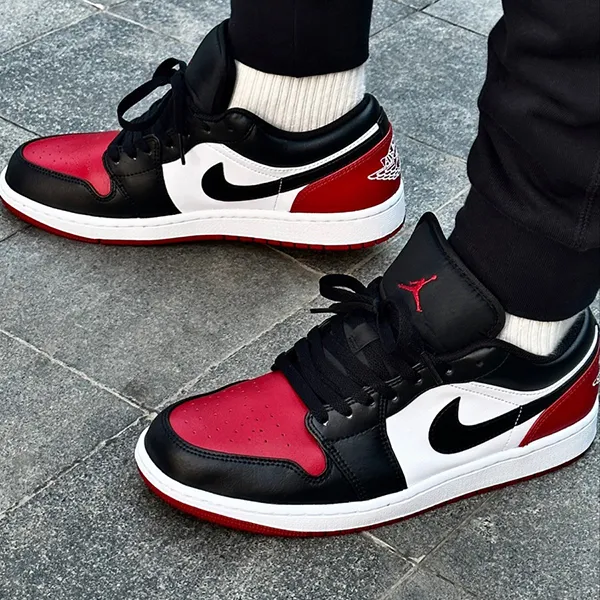 Giày Thể Thao Nike Air Jordan 1 Low Bred Toe 553558-161 Shoes Màu Đen Đỏ Size 40 - Giày - Vua Hàng Hiệu