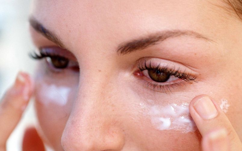 Hướng dẫn cách trang điểm che bọng mắt - 3