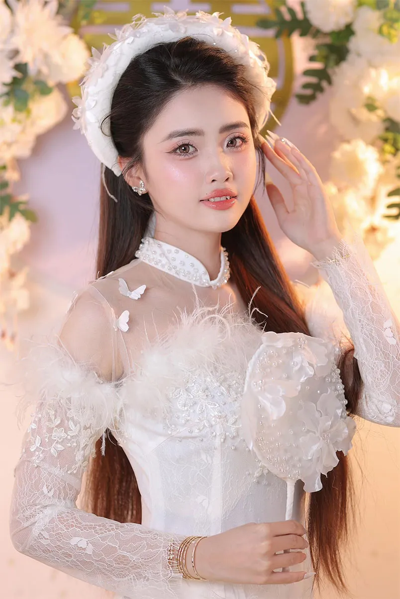 9 kiểu tóc ăn hỏi đẹp cho cô dâu trong ngày trọng đại