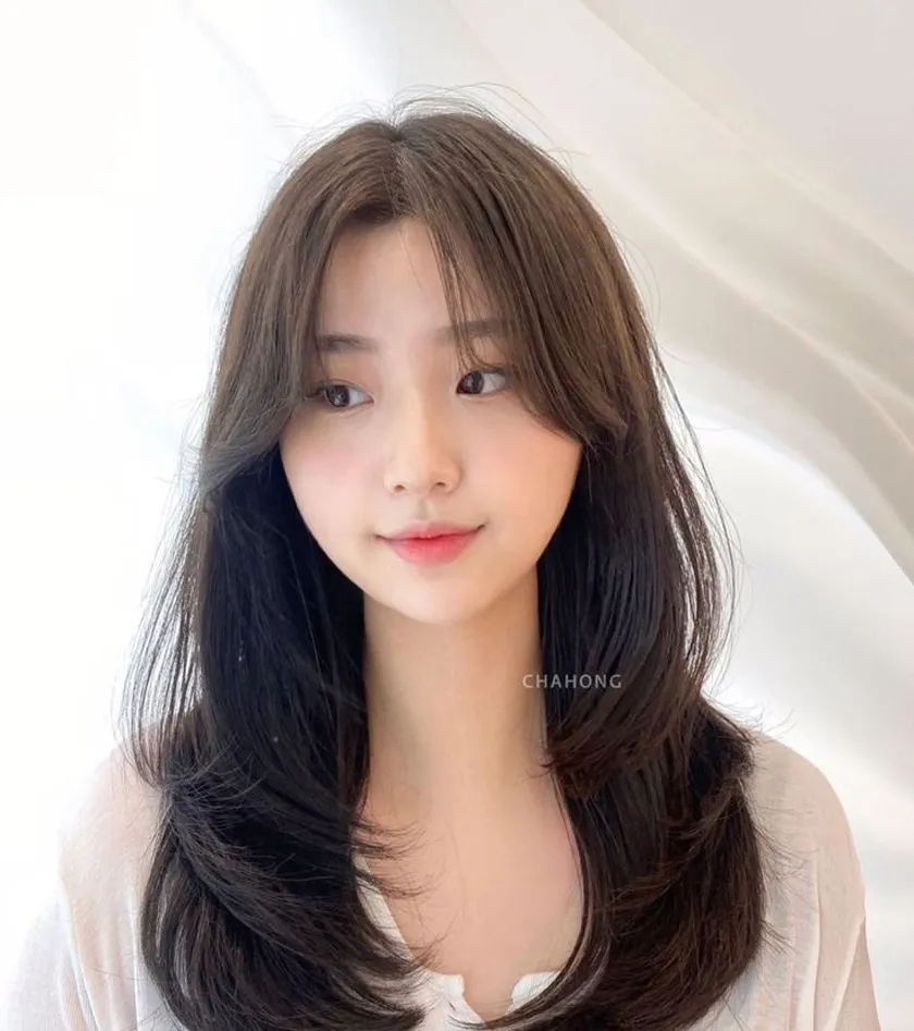 Top 16 kiểu tóc nữ đẹp đi chơi Tết 2025 cho nàng thêm xinh tươi