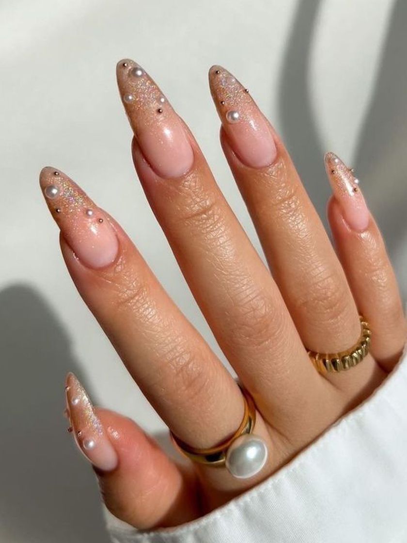 Top 18+ mẫu nail móng nhọn sang trọng và quyến rũ làm nàng say mê